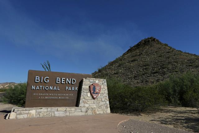 Jueza frena infraestructura fronteriza de Trump en el Parque Nacional Big Bend, Texas